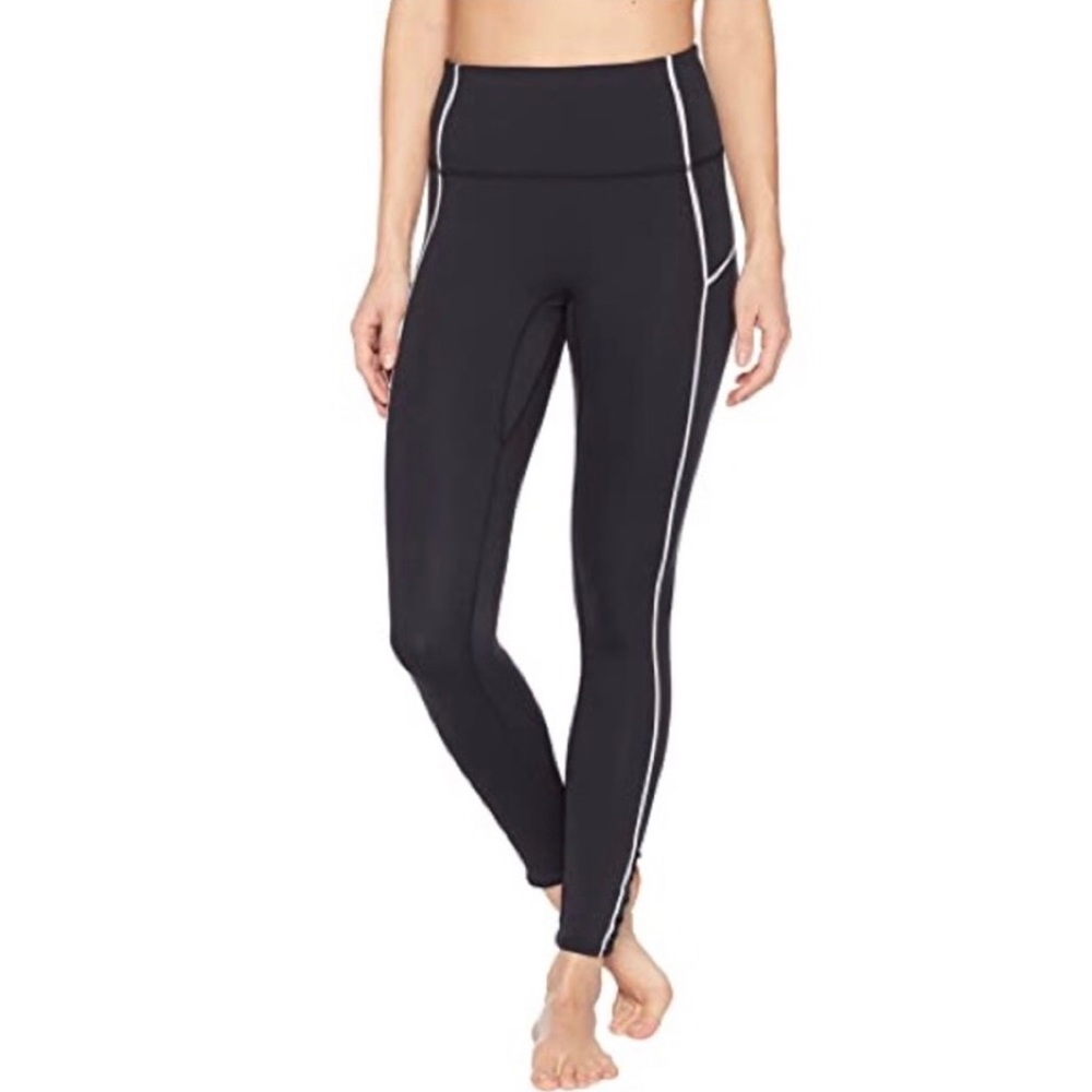 Free People Movement You’re A Peach Black Leggings Size S